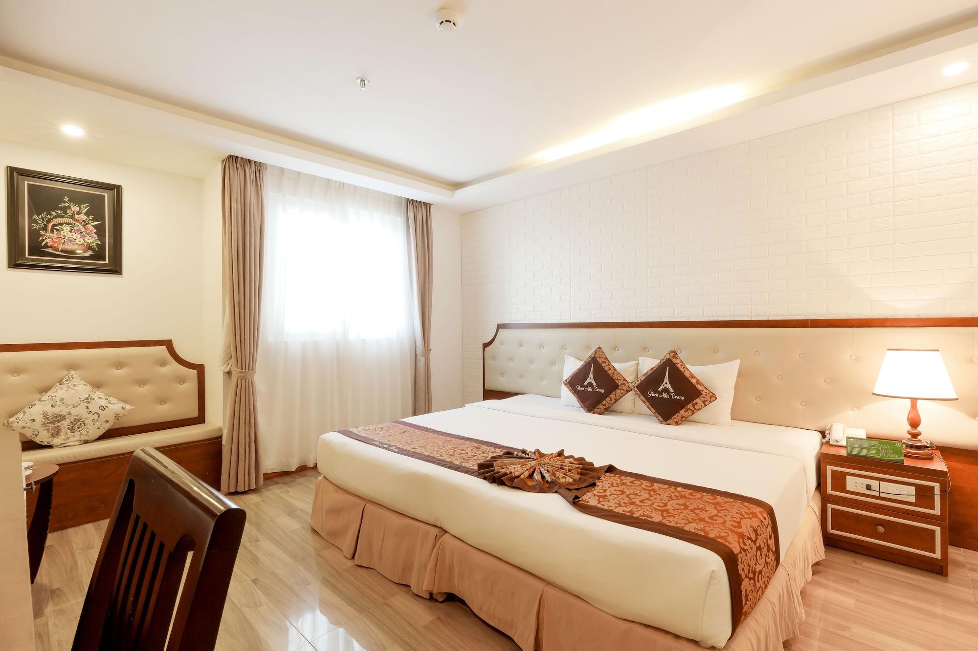 Paris Luxury & Hotel 4*